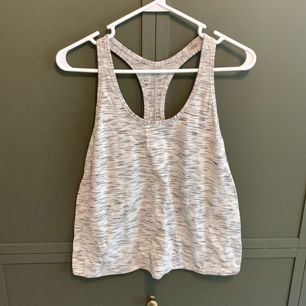 Lululemon grey race tank 10